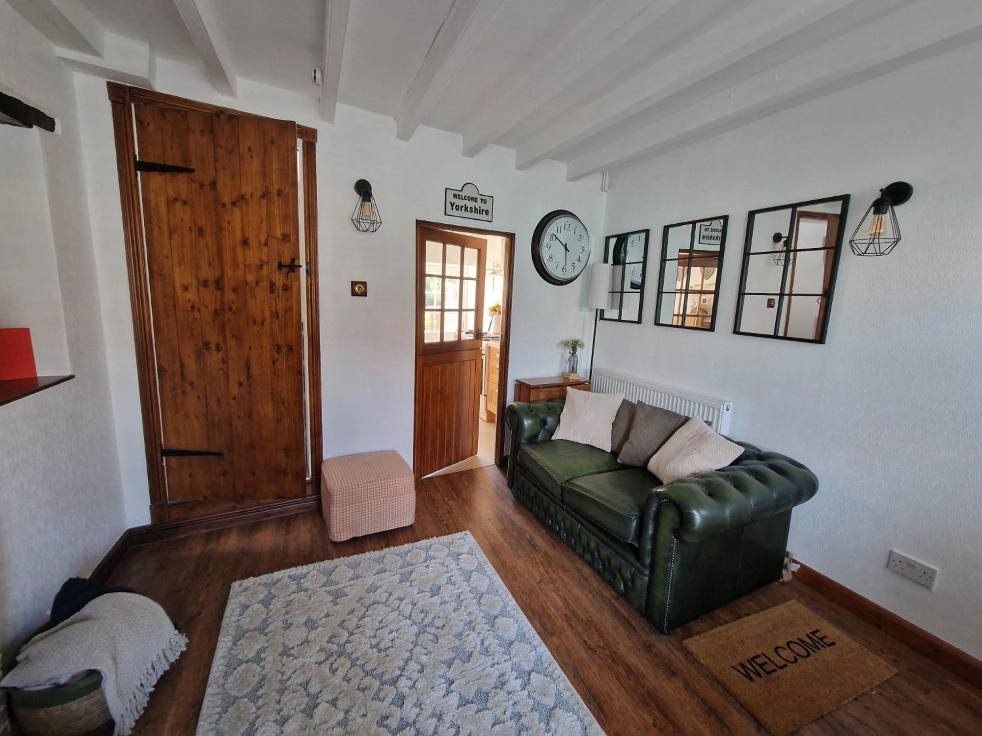 Black Cat Cottage - Central Pickering Grade 2 Listed Cottage 外观 照片